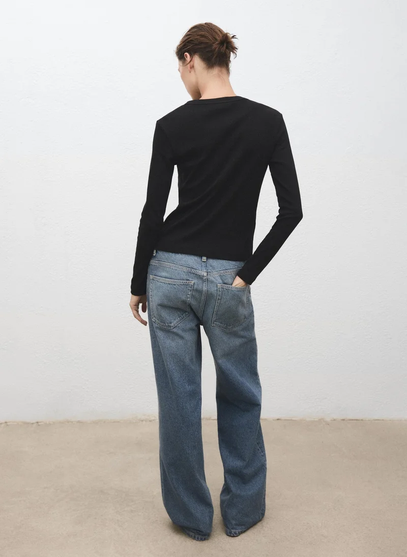 مانجو تي شيرت قطني بأكمام طويلة